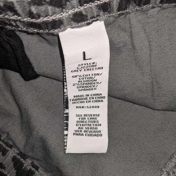 Celebrity Pink Grey Cheetah Cotton Pants - Picture 5 of 7